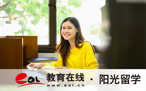 中外合作辦學留學院校學費盤點