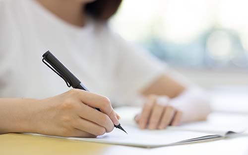 韓國專業(yè)留學中介費用 韓國大學學費