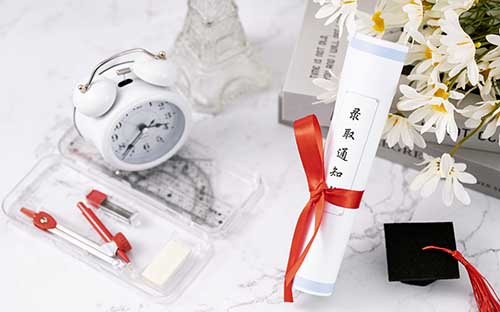 電影藝術(shù)專業(yè)去英國留學(xué)好不好，讀什么學(xué)校好
