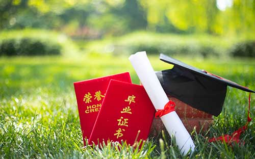 出國(guó)留學(xué)需要高考成績(jī)嗎，要考多少分