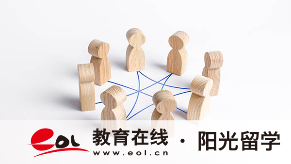 上海大學(xué)1+3國(guó)際本科班費(fèi)用一年多少錢(qián)
