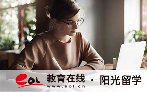 2022-2023年美國留學費用匯總，各大學本科留學費用一覽