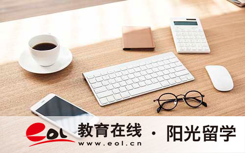 高中生美國(guó)留學(xué)住哪里？“家房”(homeroom)介紹
