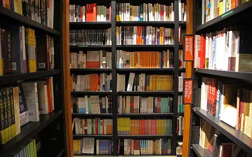 怎么寫去韓國(guó)留學(xué)的推薦信？